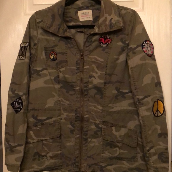 Ashley By 26 International Jackets & Blazers - Camo Jacket